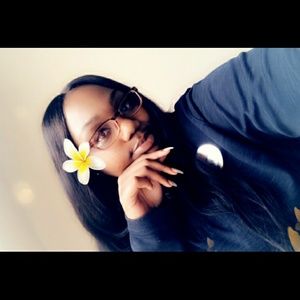 Meet your Posher, Kyla